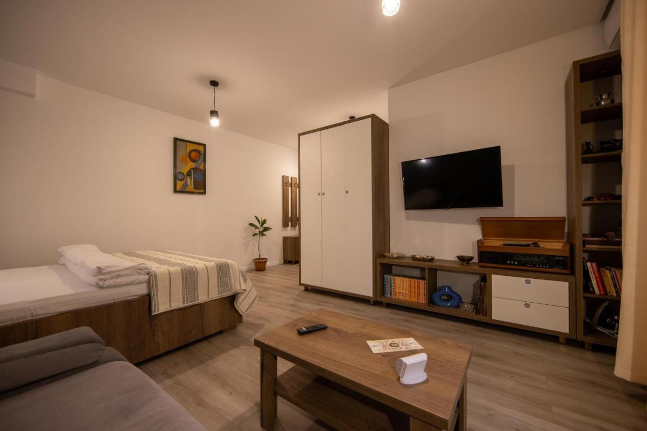 Central Place Apartment Timisoara 2 Timişoara Exterior foto